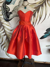 Load image into Gallery viewer, Kari bustier and skirt set by Apryl Jasmine