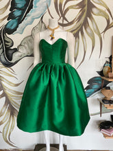 Load image into Gallery viewer, Kari bustier and skirt set by Apryl Jasmine