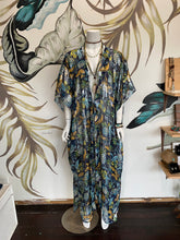 Load image into Gallery viewer, Kamala Kimono &amp; Pant Set
