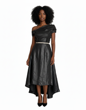 Load image into Gallery viewer, Layla Black Shimmering Linen Co-ord
